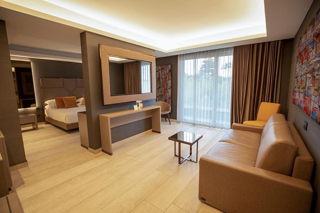 Hotel & Resort Tre Fontane Luxury بورتيشي المظهر الخارجي الصورة